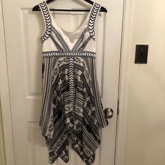 SUMMER DRESS - Picture 1 of 4